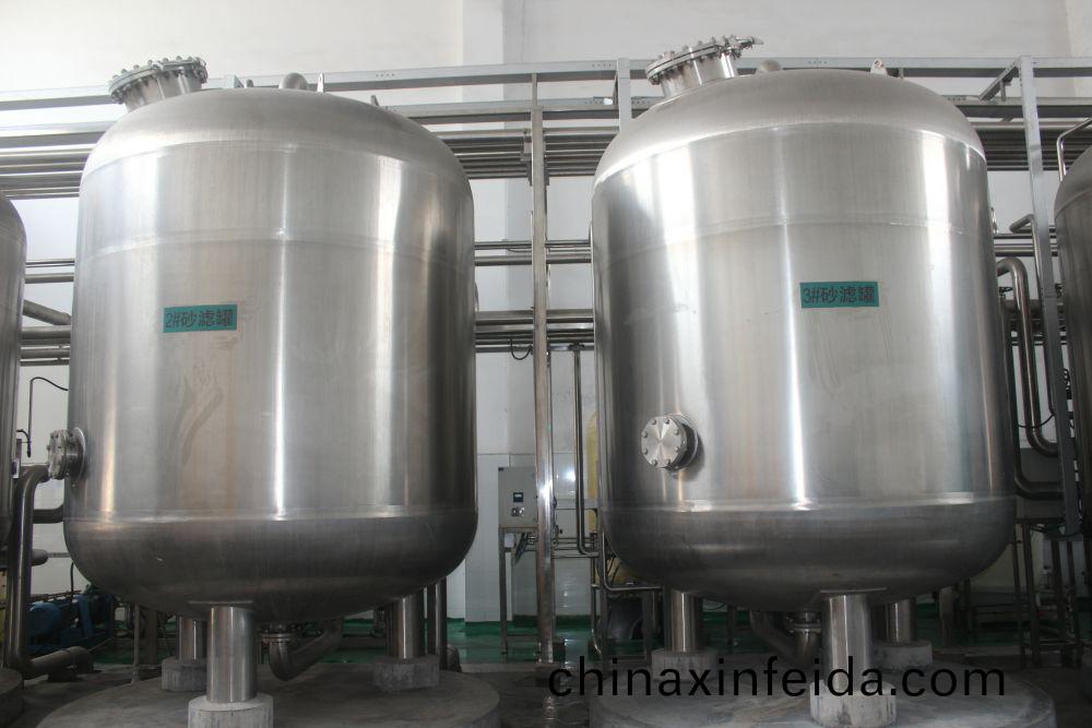 廣州某某(mou)啤酒100噸過濾輭化水工程(cheng)